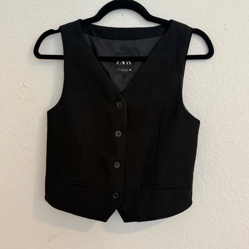 NEVER WORN Zara Black Vest